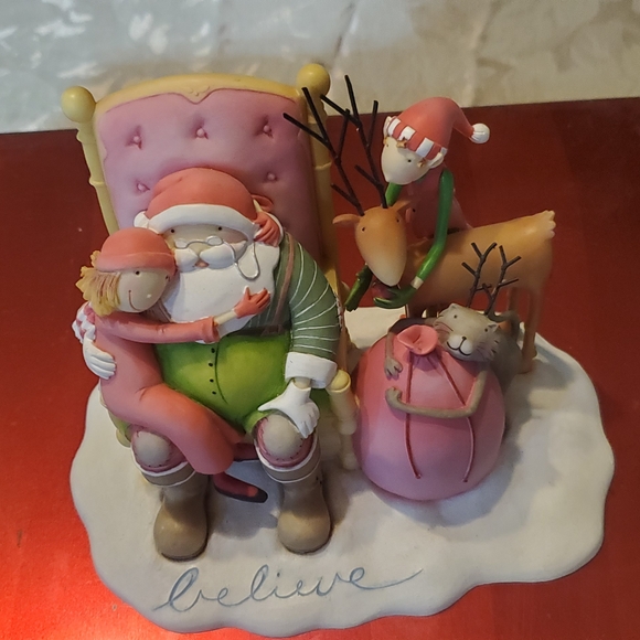 Demdaco Santa and Friends Holiday Figurine in Pink and Green - Picture 1 of 2